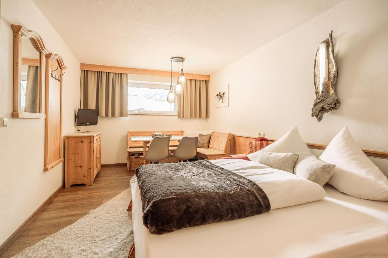 Fortuna Apart Hotel B&B Ischgl Exterior photo